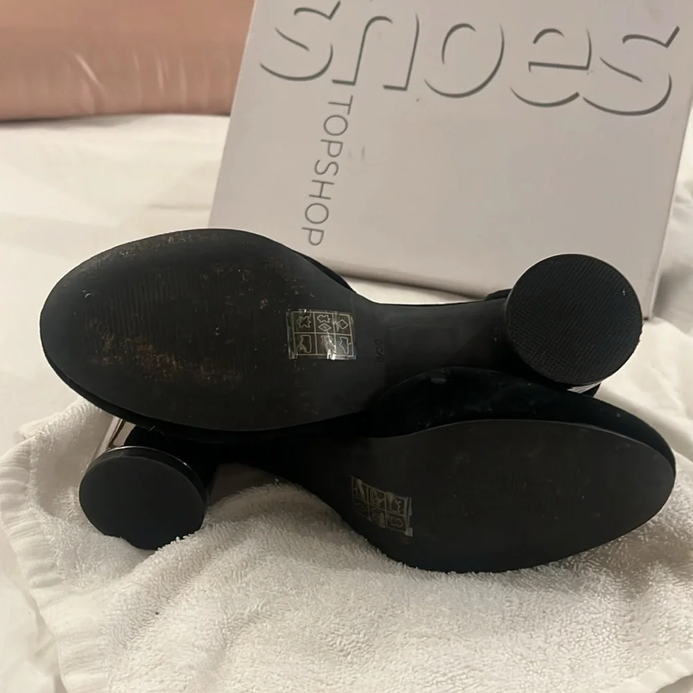 Topshop posh mod Maryjane’s black suede with gunmetal silver round heel, comfy - Picture 5 of 6